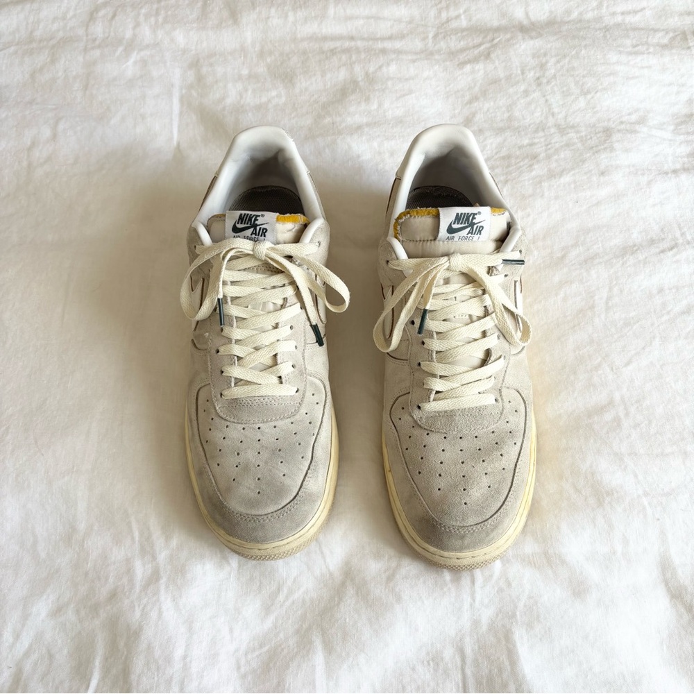 Nike Air Force 1’s size 13